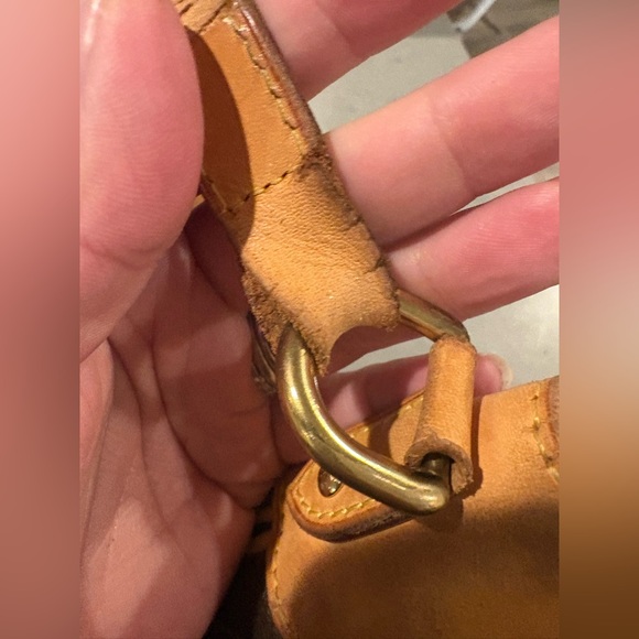 Gorgeous Louis Vuitton Monogram Odeon PM  Crossbody Bag - Picture 15 of 17